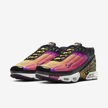 Nike Air Max Plus III - Férfi Utcai Cipő - Fekete/Sárga/Rózsaszín/Lila